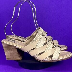 Vince Camuto Women's Deljesta Taupe Crisscross Sandals Shoe Size 10-NEW